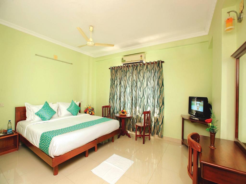 Sm Regency Kochi Bilik gambar