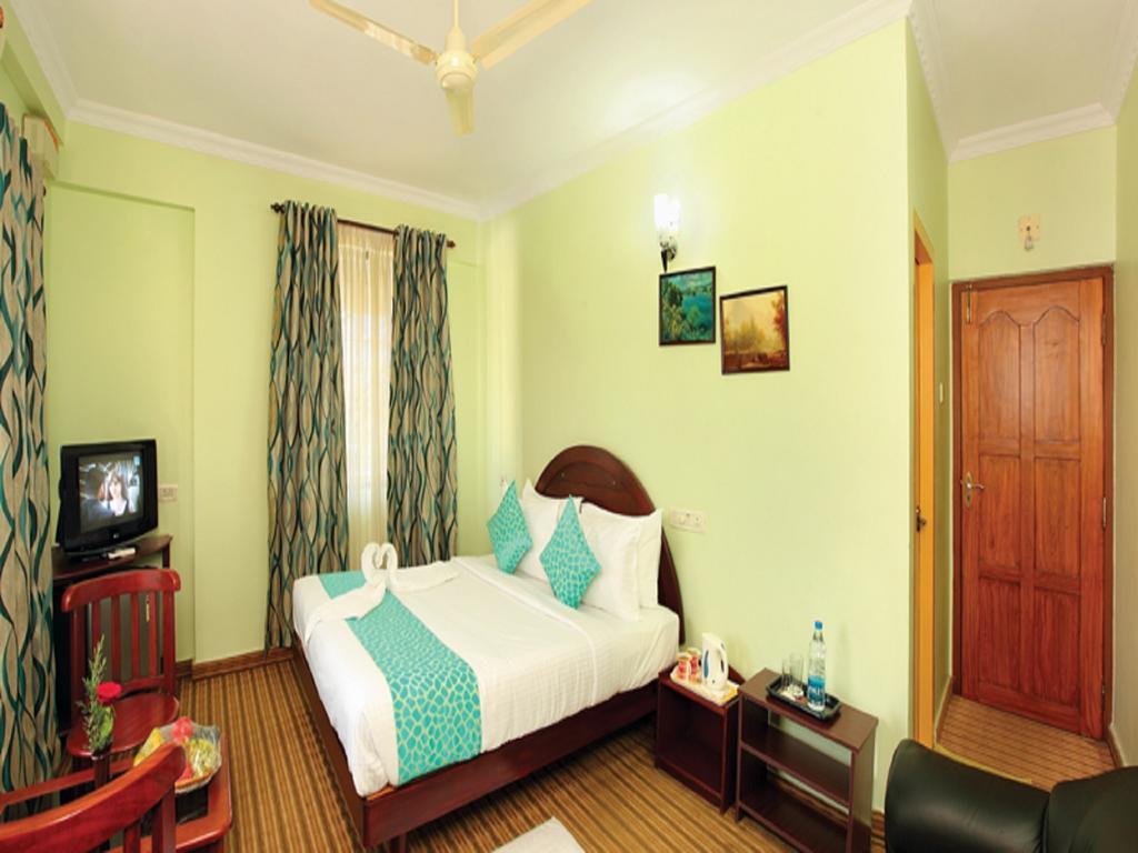 Sm Regency Kochi Bilik gambar